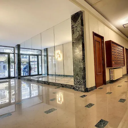 Nestor&jeeves - Anglican Terrasse - - Very Close Sea